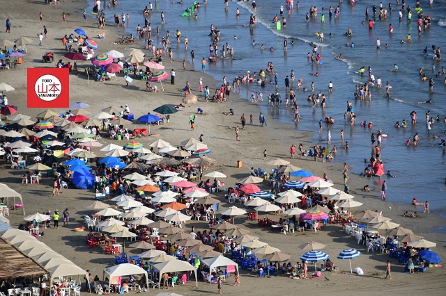 Crece el bullicio en playa Revolcadero y el Marqués rumbo a 2022.